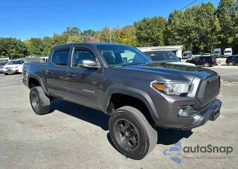 2017 Toyota Tacoma Double Cab z USA, uszkodzony, nr VIN 5TFCZ5AN0HX083989